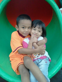 Skyan Pearl Two Approaches Of Parenting Style Essay Parenting Style Is A Psychological Method Used By Parents In Rearing Child If We Observe Our Daily Life We Will See Many Type Of Parenting Styles Applied Write My Business Plan For Me Uk also Custom Business Plans Buy Side Cover Letter