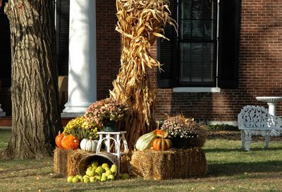 a pretty harvest display greeted us near the entrance