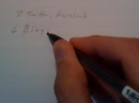 I have this obviously malfunctioning mechancial pencil...