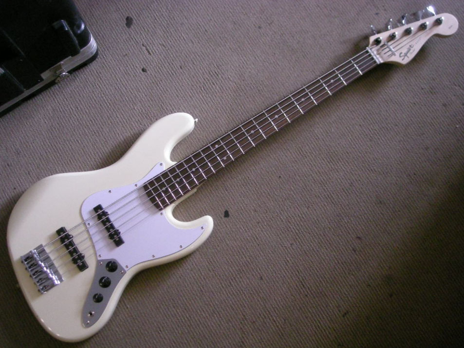 The Awesome Power Of Rockets: 2011 - Squier Affinity Jazz Bass V