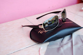[WTS] Ray-Ban Sunglasses Model+3302+1