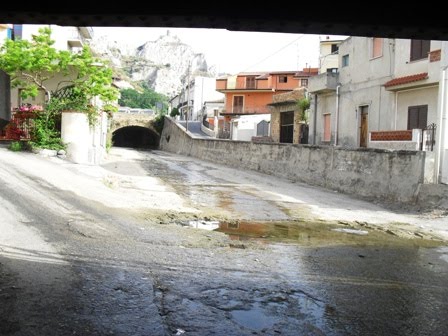Torrente Zirgone dopo la fotonotizia sulla Riviera