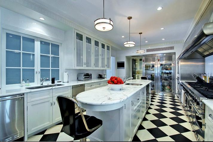 Checkered Floor Bathroom