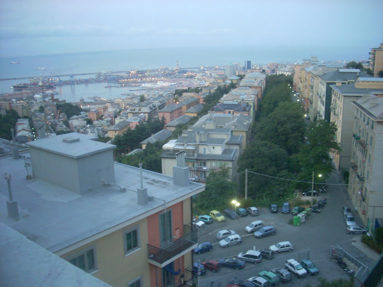 [DSCN0777.JPG]