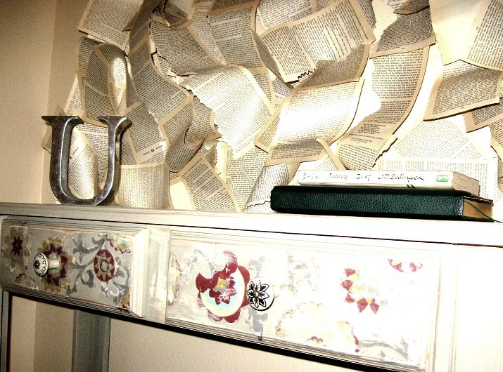 abode Book page wallpaper.