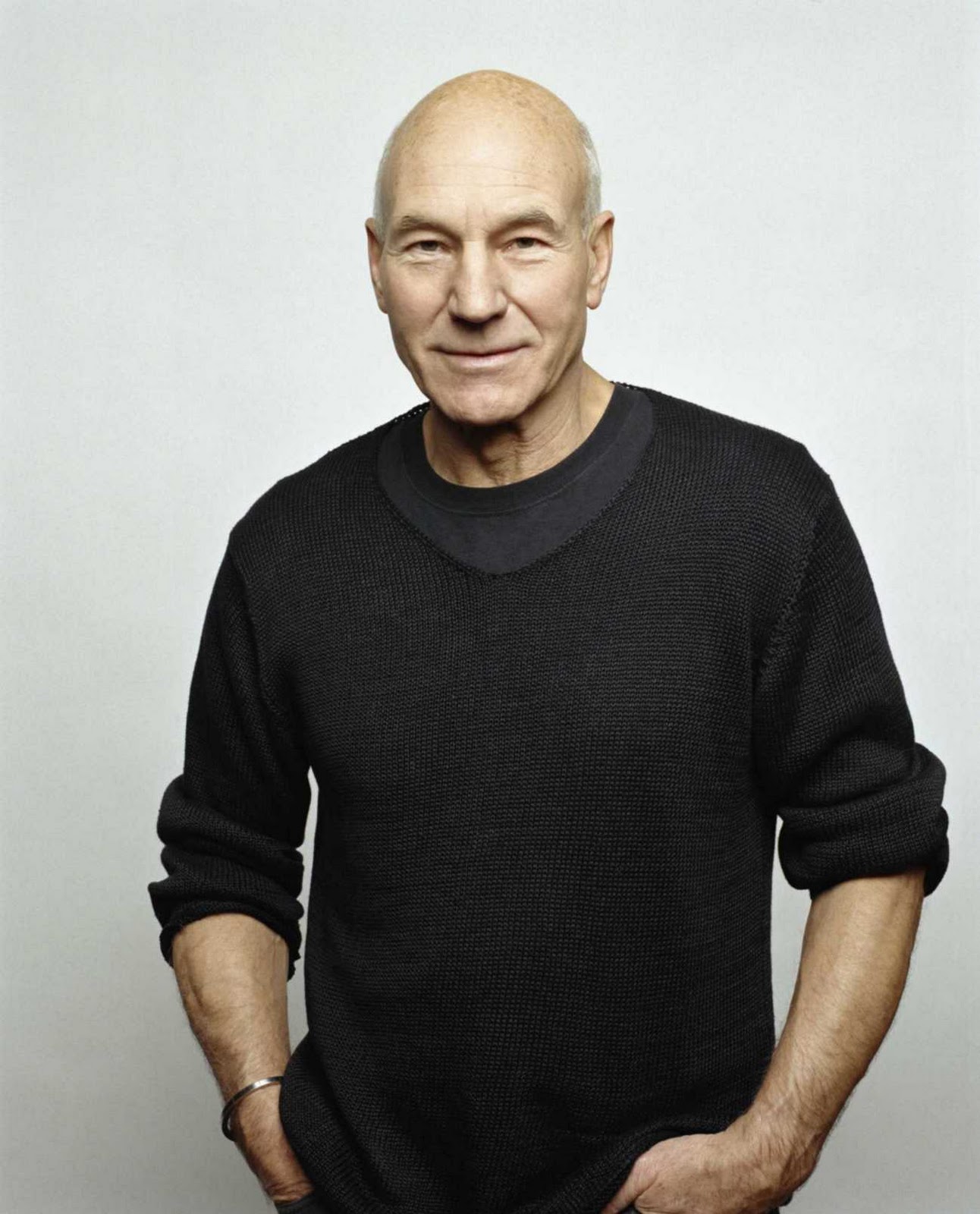 http://4.bp.blogspot.com/_6Vi6TE3rDdU/TVITaadlj1I/AAAAAAAAAOo/x13RtpcWbtk/s1600/patrick-stewart1.jpg#patrick%20stewart%201292x1600