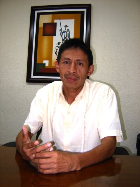 [alberto+Cutz+Can.-+dip.+PRD.JPG]