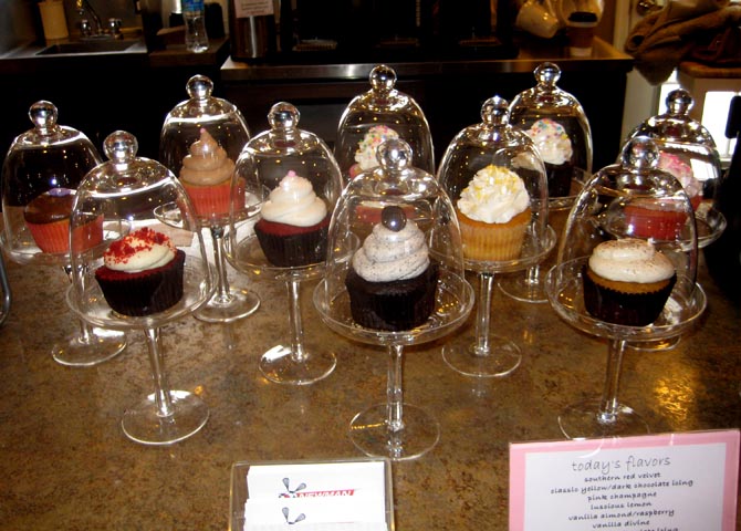 [cupcakeshop_1606.jpg]