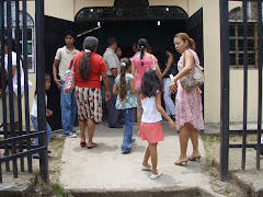 Ala salida de la iglesia un domingo