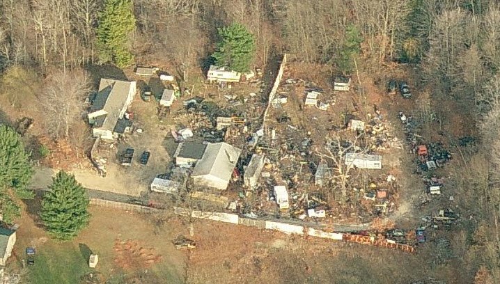 [mess_in_backyard.jpg]