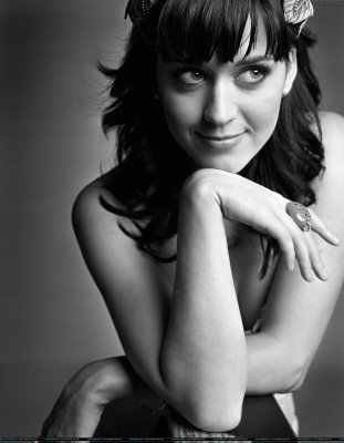 Katy+perry+daisy+dukes+bikinis+on+top
