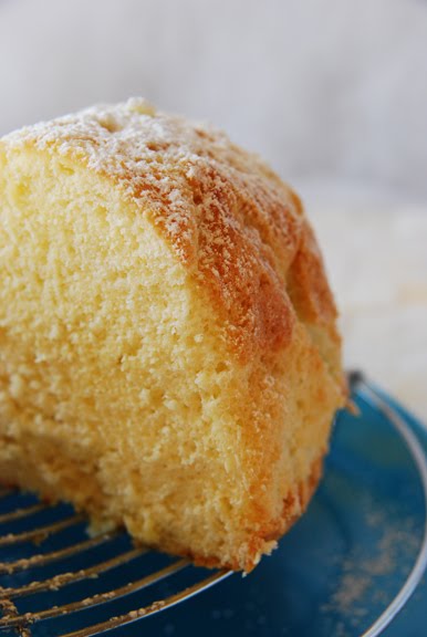 Biscuit de Savoie (Sponge Cake)