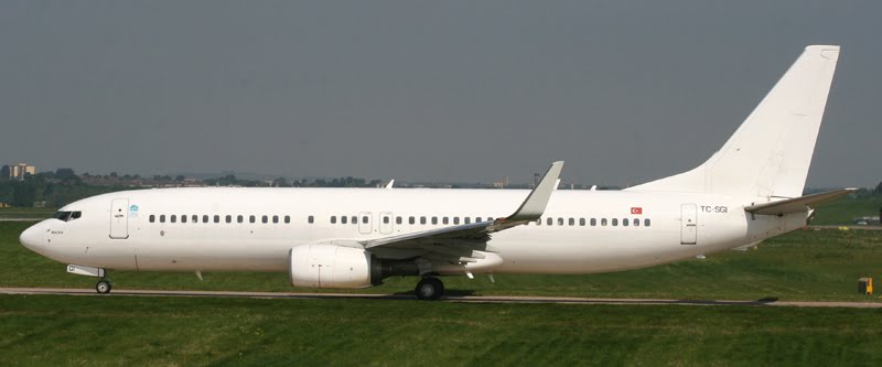 boeing logo white