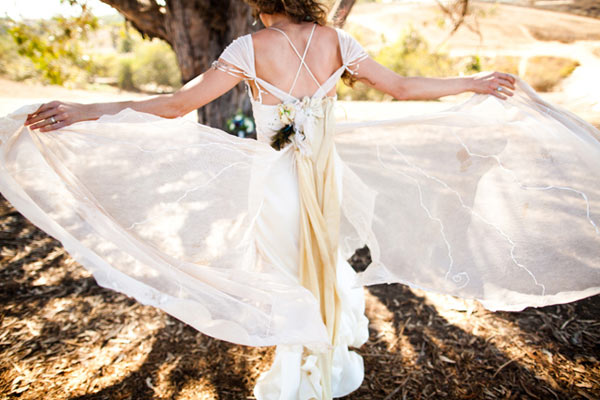 Isn 39t this image just so ethereal like the bride is simply floating with 