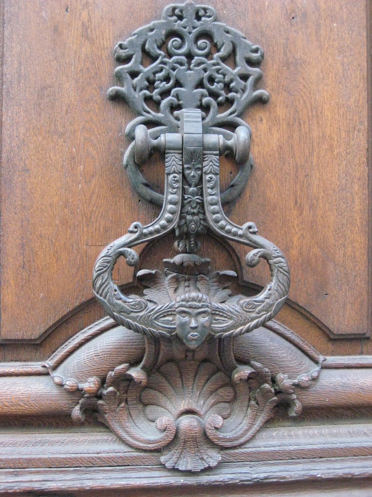 [paris+2.JPG]