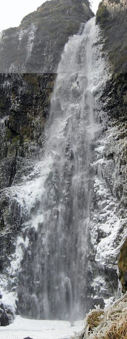 devil's ounch bowl waterfall