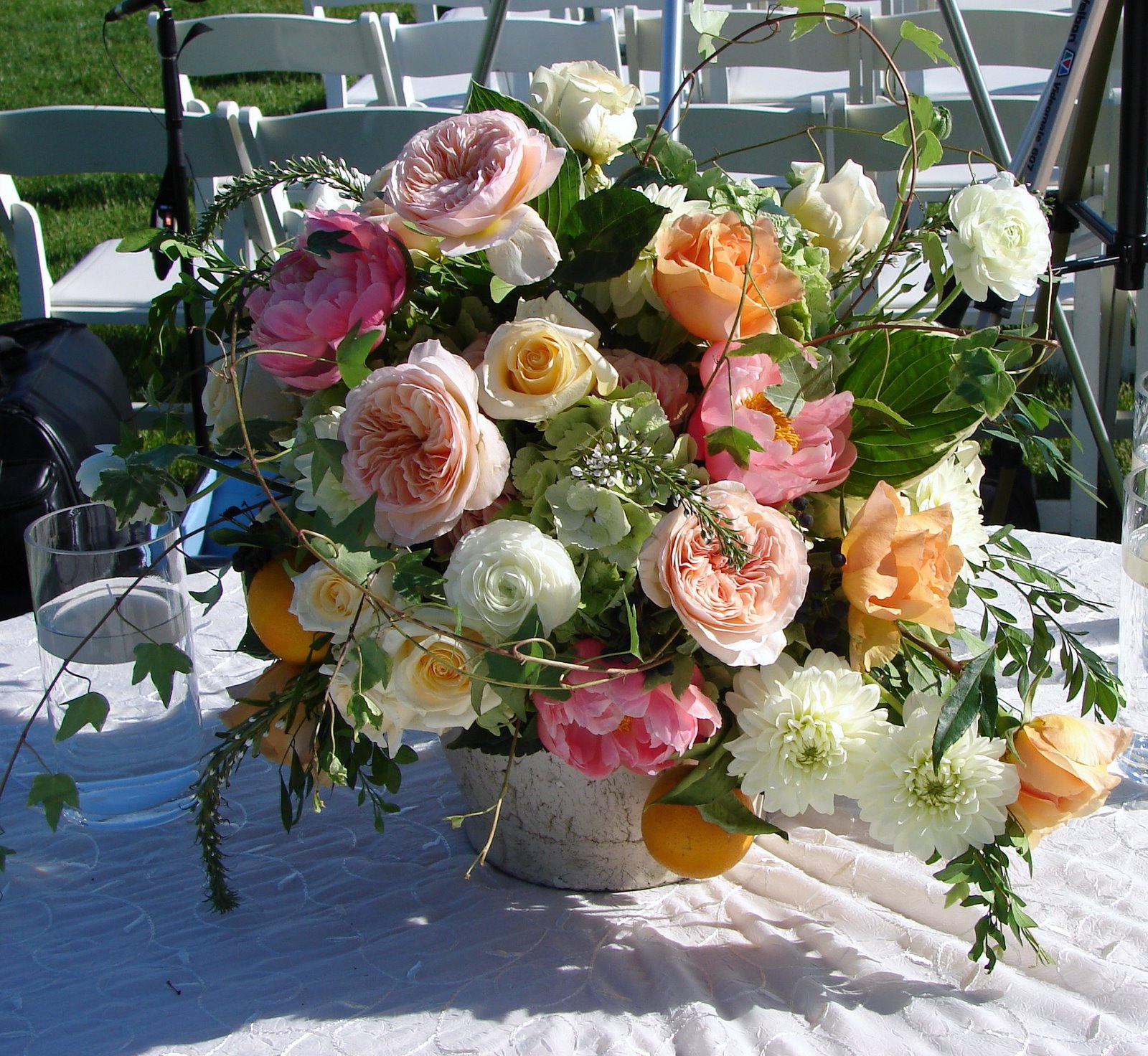 [entrance+arrangement.JPG]