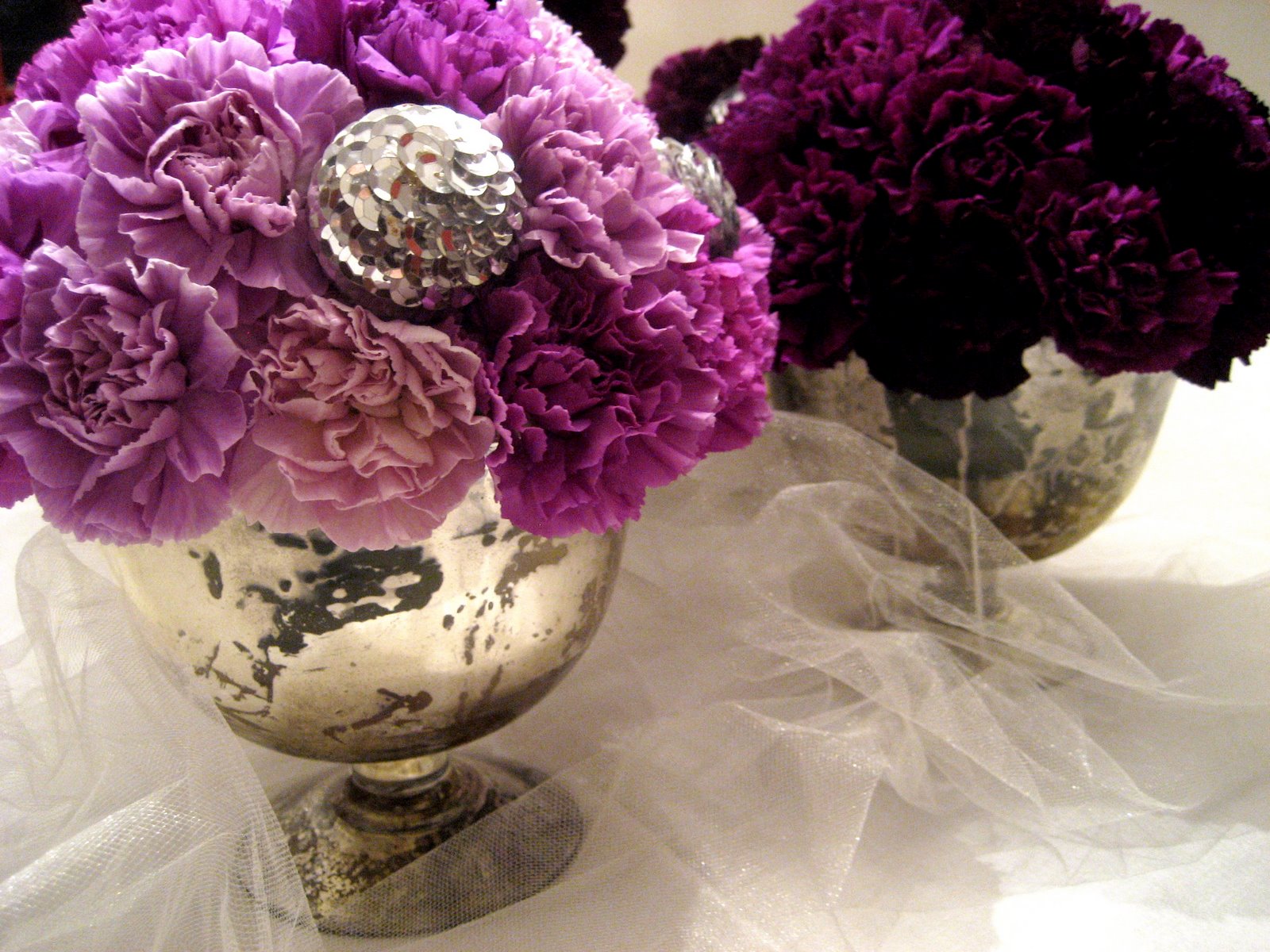 [carnation+arrangements+1.JPG]
