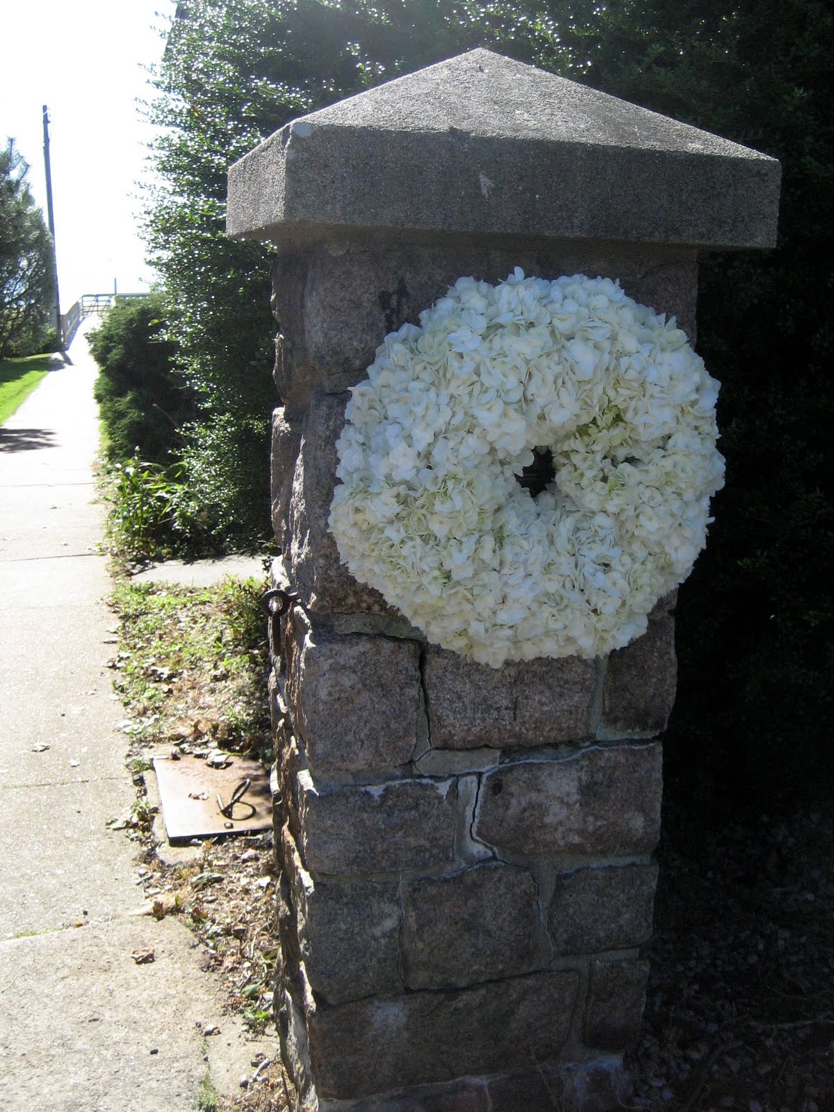 [wreath.jpg]