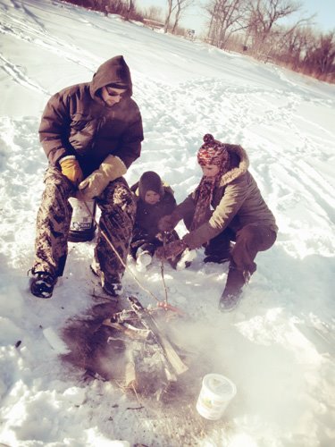 [camp+fire.jpg]