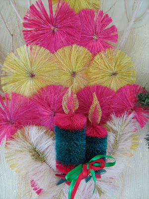 http://4.bp.blogspot.com/_6dKQTchkJaA/R1VkfS2DhdI/AAAAAAAACLs/LYKp3NWTXYg/s400/Christmas+Decors+(6)_1.jpg