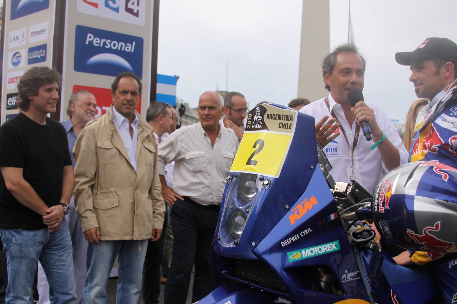 [dakar09largada.JPG]