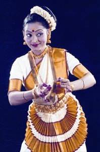 [indian+dance.jpg]