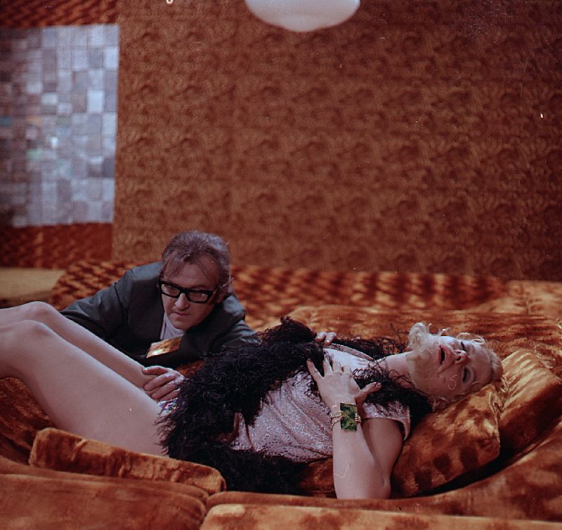 [Zabil+jsem+Einsteina+panove+31.jpg]