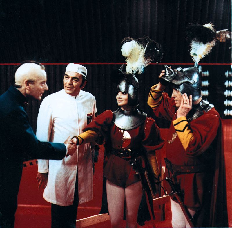 [Zabil+jsem+Einsteina+panove+29.jpg]