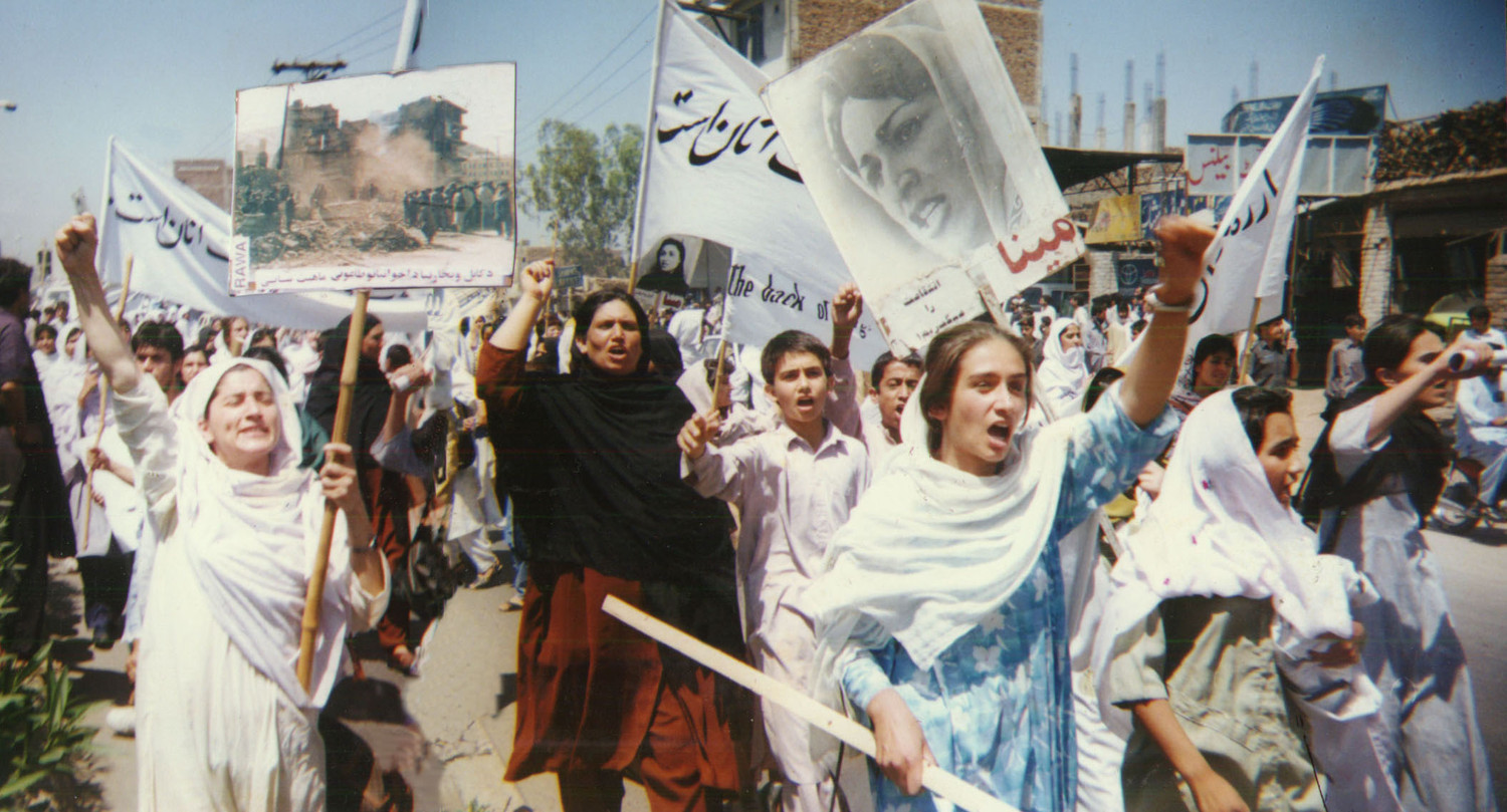 [RAWA_protest_rally_against_Taliban_in_Peshawar_April28-1998.jpg]