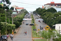 Avenida Tancredo Neves
