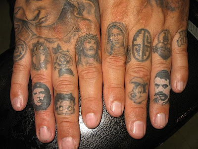 I was on the State of Grace blog and found these finger tattoos done by Ben I was on the State of Grace blog and found these finger tattoos done by Ben