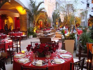 20080924120000_35009_large_decoracao-de-mesa-do-casamento-de-lavinia-e-celso Decoração de Mesas de Casamento - Dicas - 2019 20080924120000_35009_large_decoracao-de-mesa-do-casamento-de-lavinia-e-celso