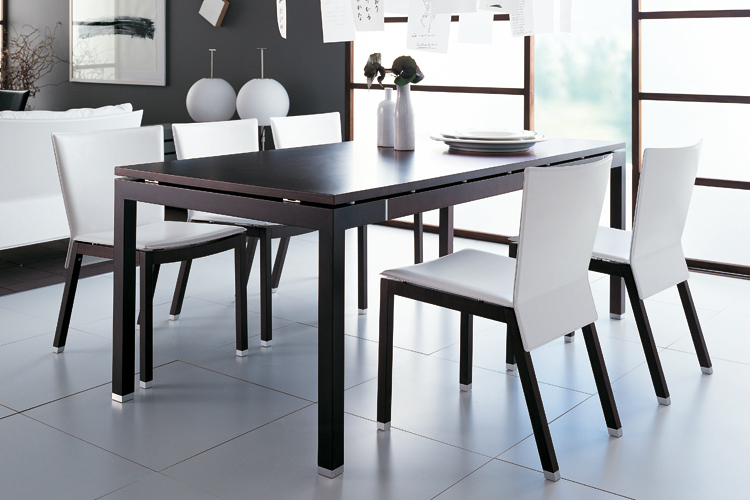 Consigli per la casa e l' arredamento: consigli utili per la ... Sedie moderne bianche