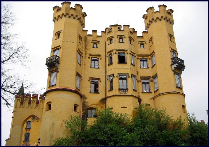 [07120-20Schloss20Hohenschwangau2-1.jpg]