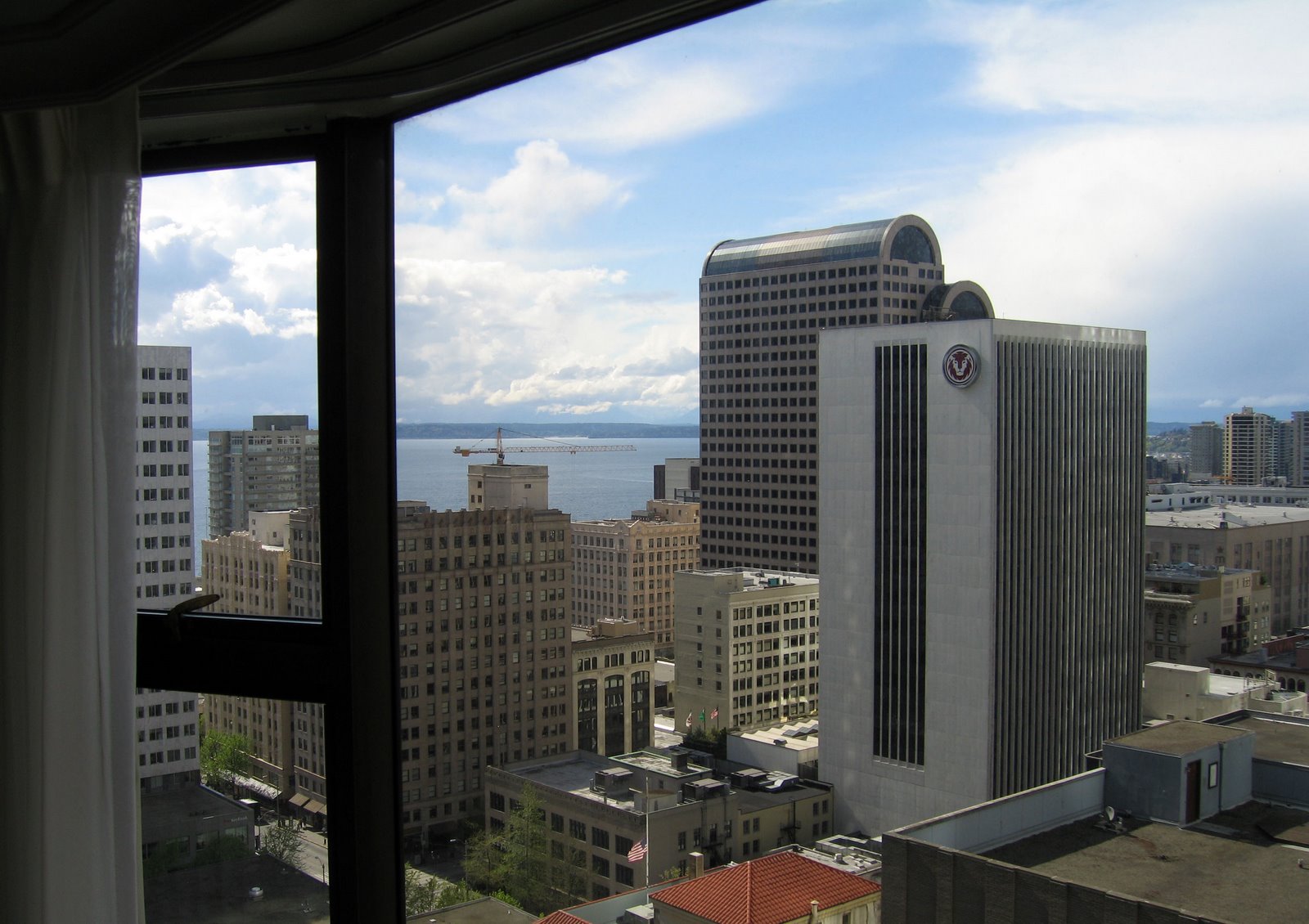 [hilton_seattle.jpg]