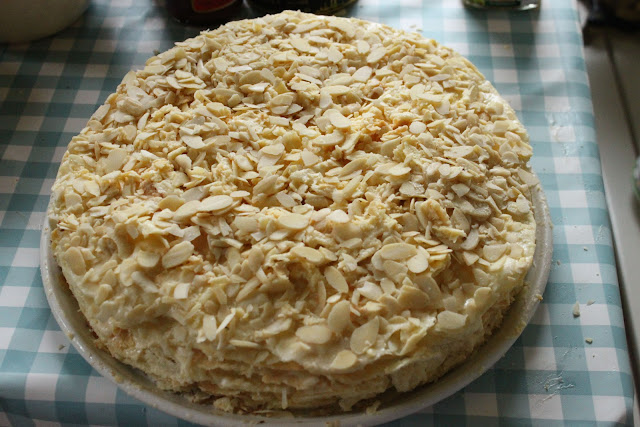 Napoleon cake, 