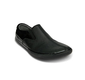 minimalist slippers