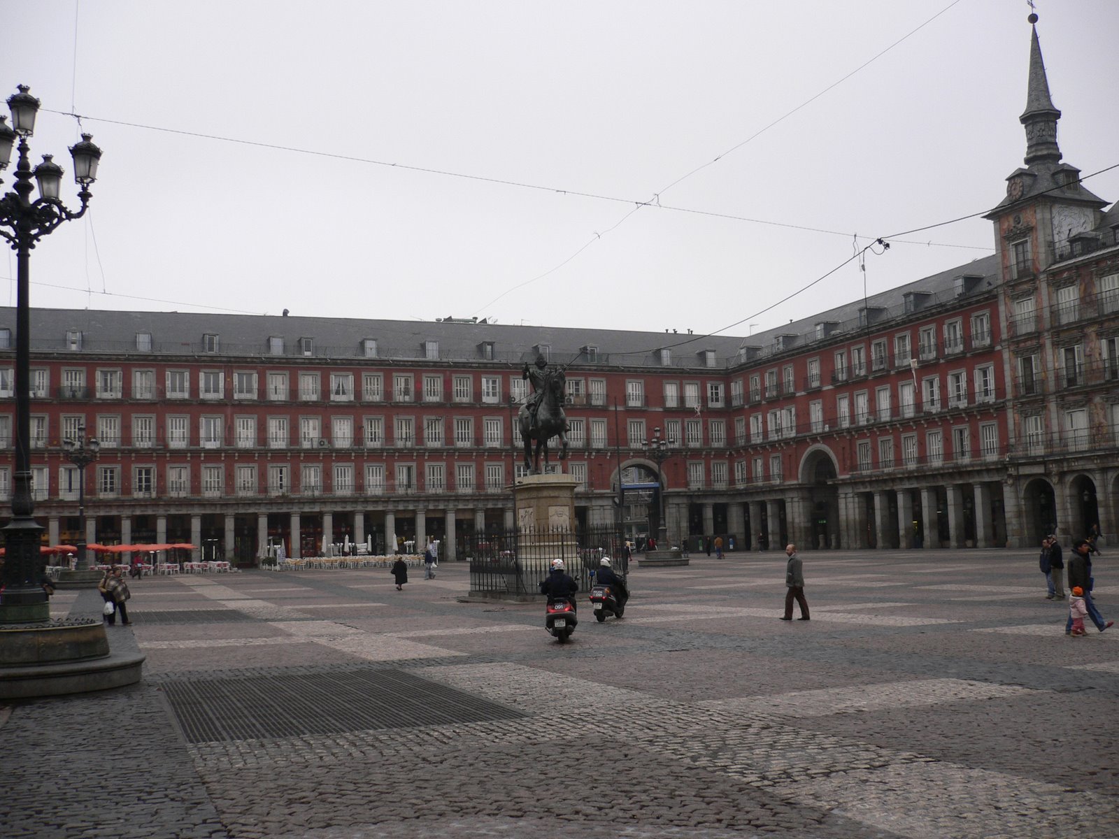 [Plaza+Mayor.JPG]