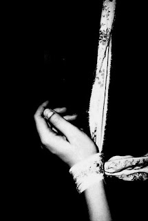 Hanging_by_neon_lilith-a sOoL!!