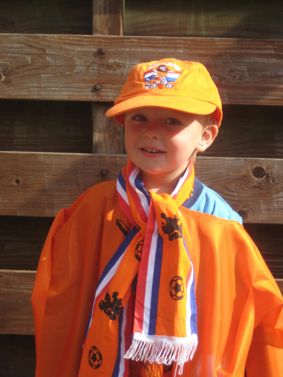 [mischa+is+oranje.JPG]