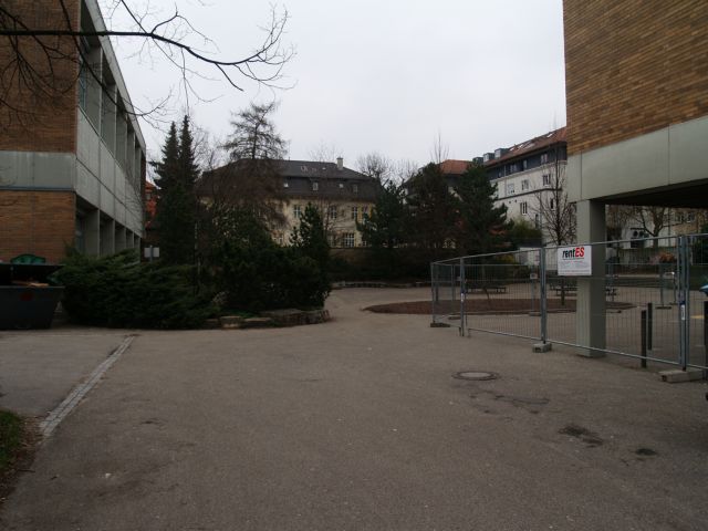 [2009-04-01-12h39m39.jpg]