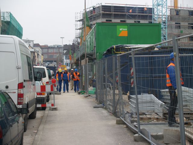 [2009-04-01-14h13m23.jpg]