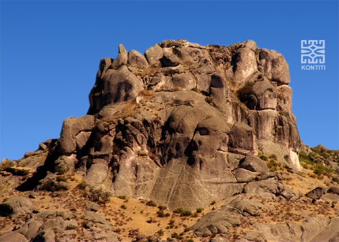 El Templo de Wallallo, cabeza de cóndor