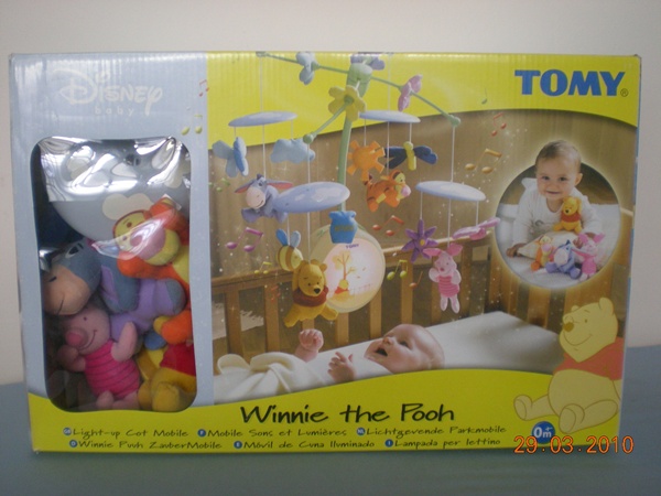 tomy winnie the pooh light up cot mobile
