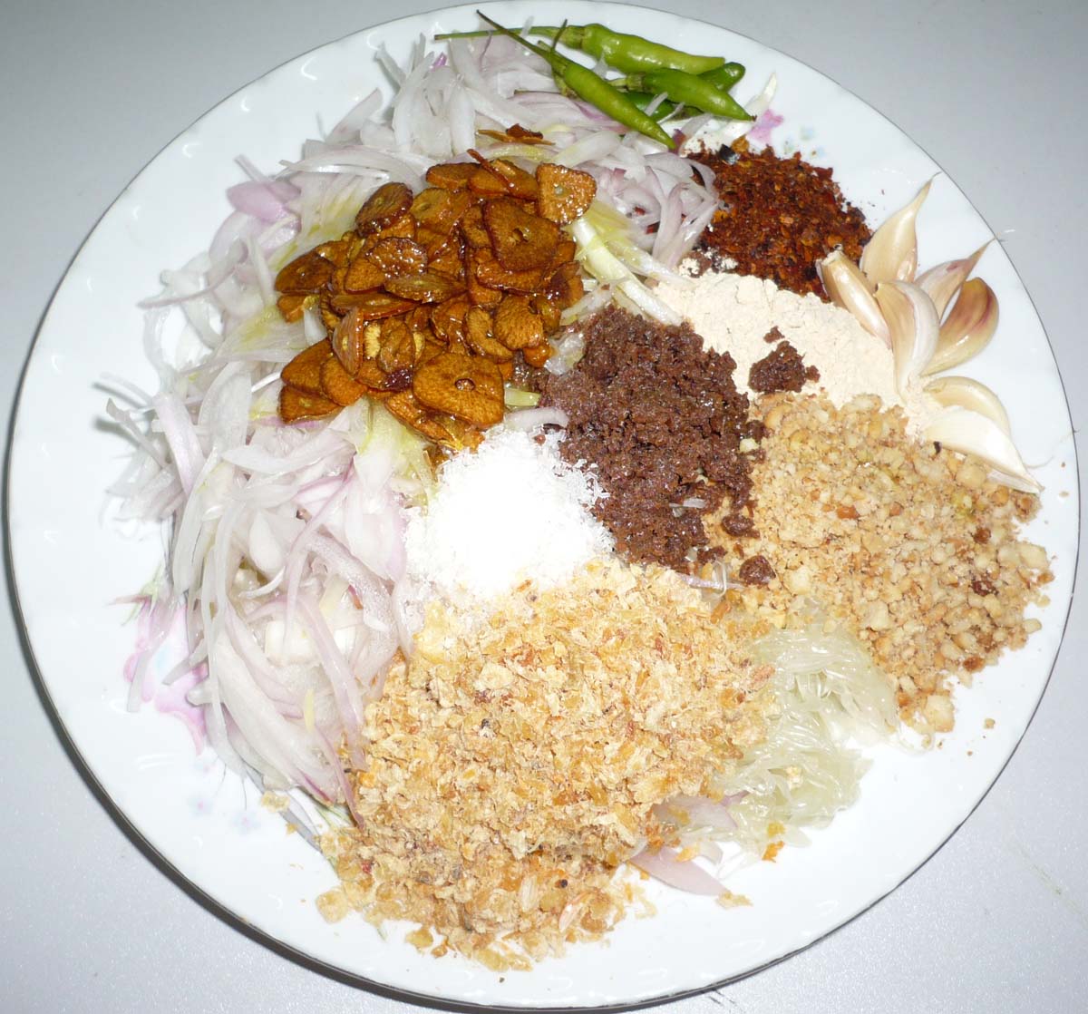 Citron Sour Fruit Salad in Burmese Language.