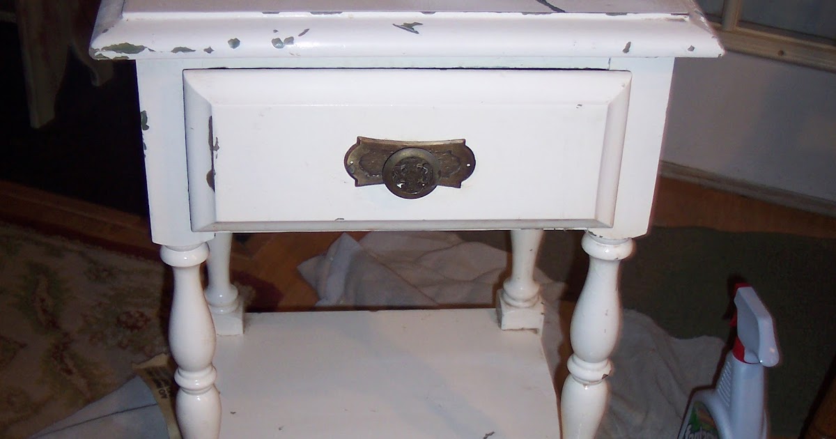 Uniquely Chic Furniture Blue and White Mosaic Side Table