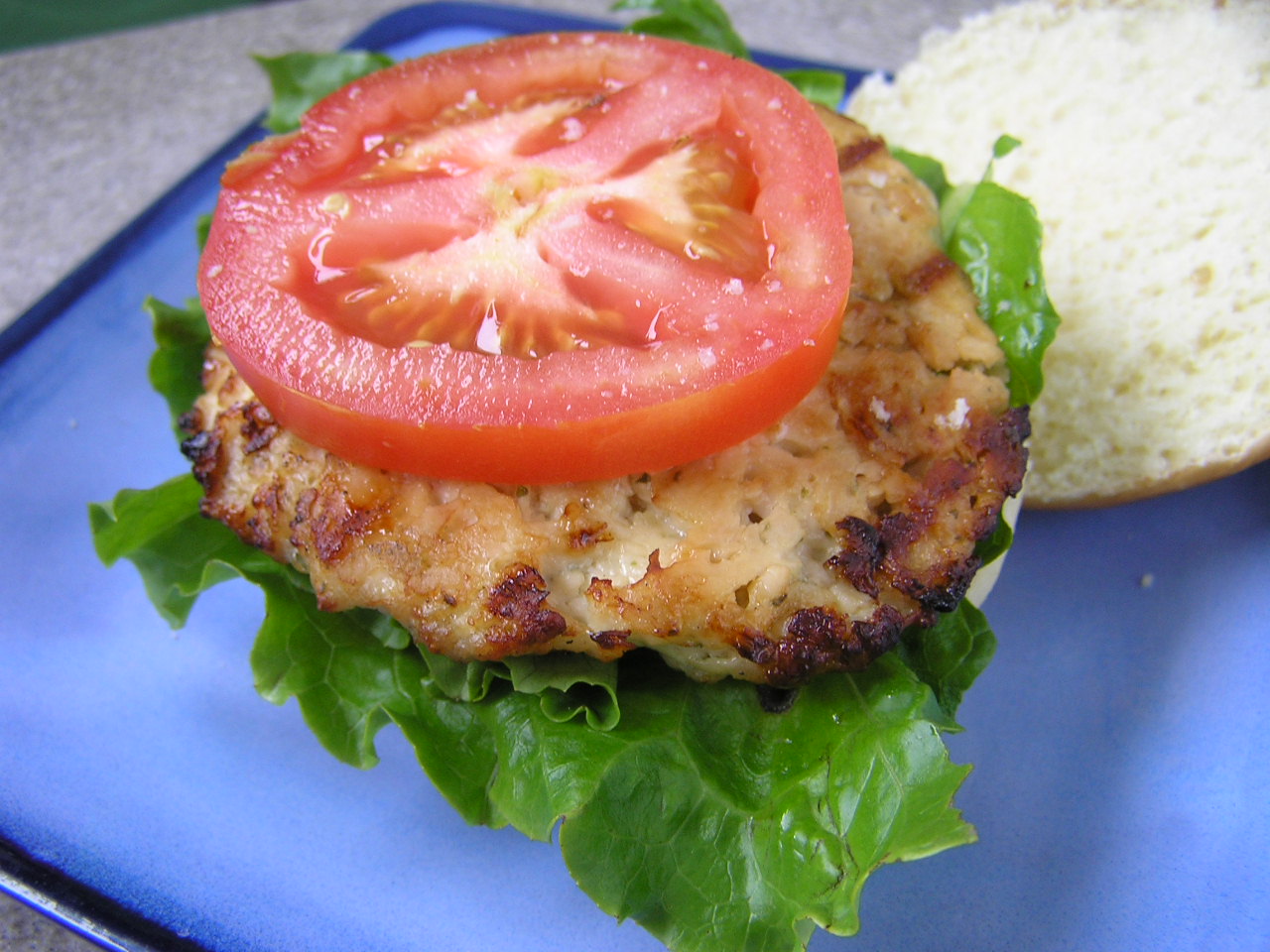Sweet Luvin' In The Kitchen Basil Chicken Burgers
