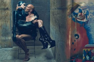 Bruce and Emma pose for W Magaz...