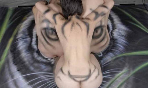 Gambar+orang+Telanjang+Bulat BATAK TOBA: GAMBAR : TIGA WANITA TELANJANG MENJADI HARIMAU